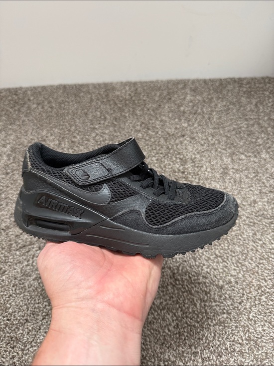 Nike Other - Nike Air Max - size 2Y